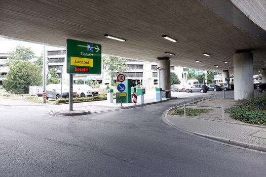 Düsseldorf Flughafen P22-1