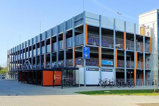 Parkhaus-Eves-Braunschweig-APCOA_03.jpg Eves-3