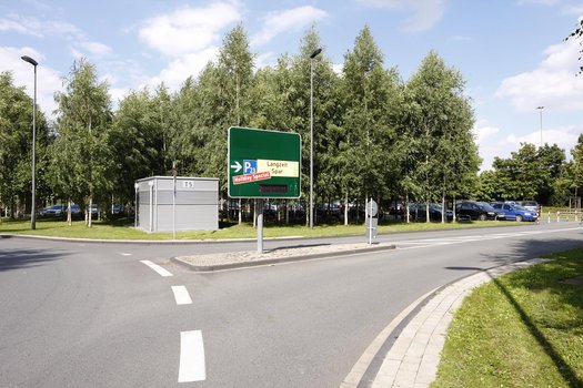 Düsseldorf Flughafen P23-1