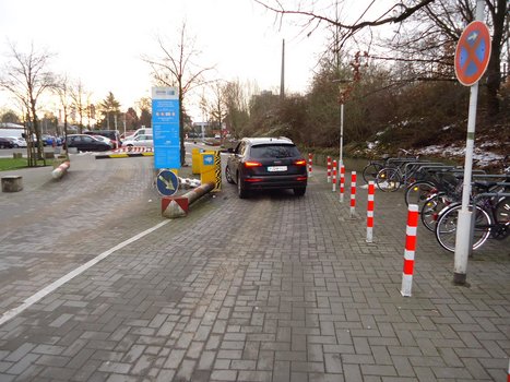 Stadtzentrum Schenefeld Parkplatz P99-1